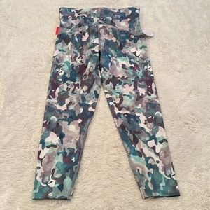 SPANX High-Waist Camouflage Leggings